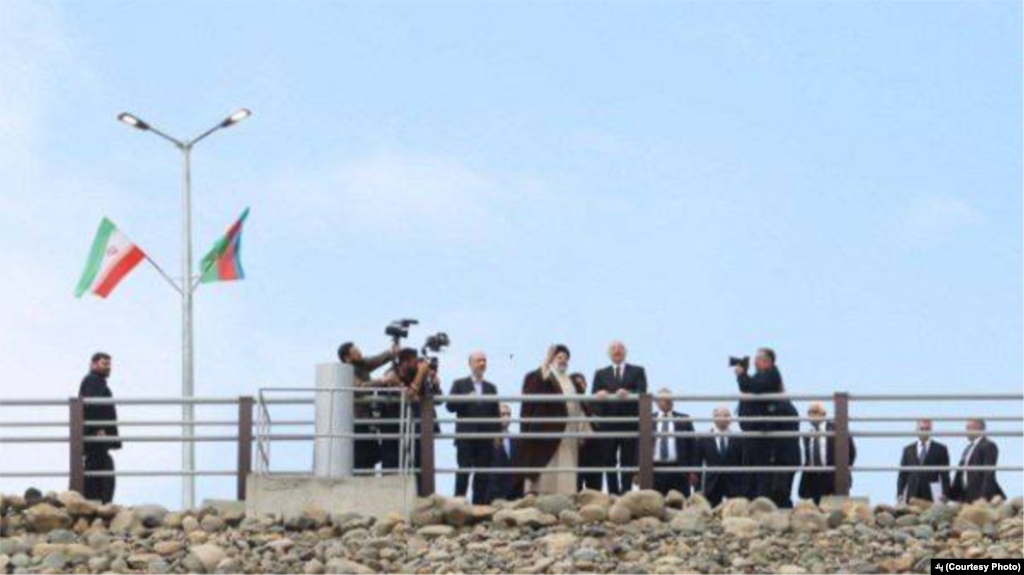 Raisi had traveled to eastern Azerbaijan on May 19 to participate in the opening of a dam.&nbsp; Azerbaijani President Ilham Aliyev also attended the ceremony.