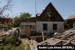 Some 2,000 private houses and 900 apartment blocks have been destroyed or damaged in Nikopol.