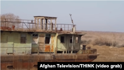 A rusting boat lies on the bed of what was once the Aral Sea. The increasing threat that this ecological disaster might be repeated in the Caspian Sea is just one of many environmental challenges facing Central Asia. (file photo)