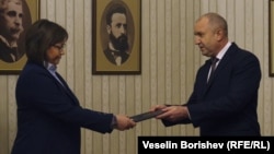 BSP leader Kornelia Ninova returns the unfulfilled mandate to President Rumen Radev on January 24.