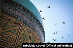 Mosque Kok-Gumbaz in Shahrisabz