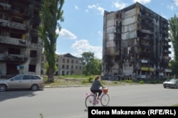 Borodyanka’s central street.