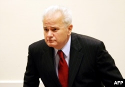 Former Yugoslav President Slobodan Milosevic at the Hague in 2004