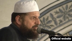 Shefqet Krasniqi, imam of the Grand Mosque in Pristina (file photo)