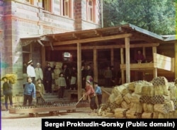 Borjomi’s first bottling factory, photographed in the early 1900s