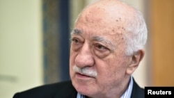 U.S. based cleric Turkish Fethullah Gulen (file photo)