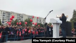 Up to 1,500 people are estimated to have attended an Aleksei Navalny rally in the city of Orenburg on the Ural River. 