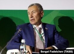 Russian lawmaker Andrei Klimov (file photo)