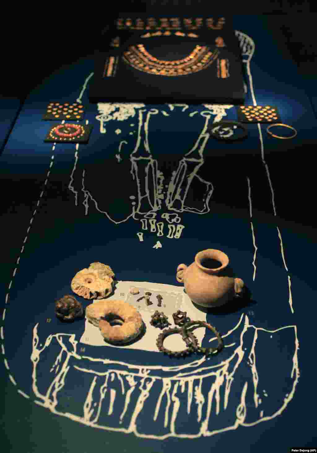 Artifacts from the grave of a Scythian noblewoman from the first century A.D.