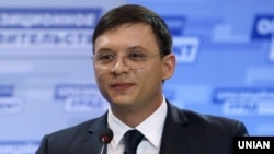 Ukrainian politician Yevhen Murayev has been identified by Britain as a “potential candidate” for Moscow, which London says “is looking to install a pro-Russian leader in Kyiv.” (file photo)