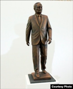 This is Jabbarov's mock-up for his sculpture of former Uzbek President Islam Karimov.