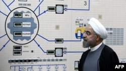 Iranian President Hassan Rohani visits the control room of a an Iranian nuclear facility. (file photo)