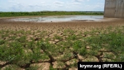 Межгорное водохранилище в Крыму