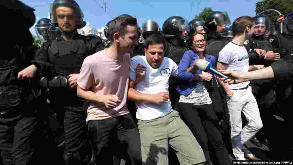 Antigay protesters attempted to disrupt the parade.