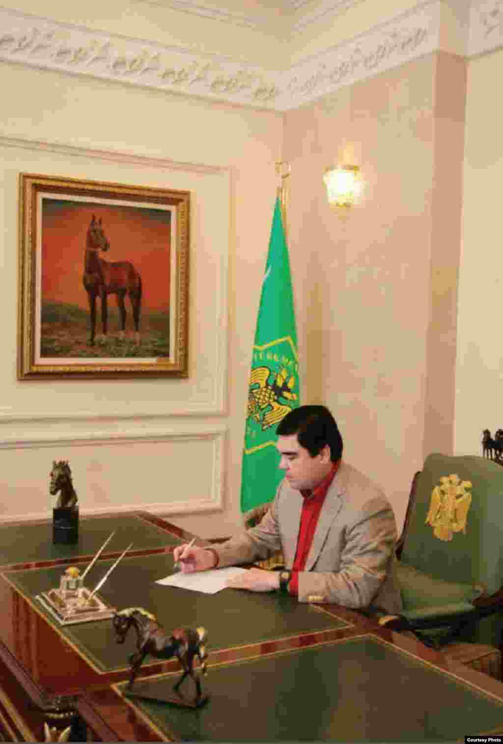 Turkmen President Gurbanguly Berdymukhammedov