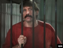 Russian arms trader Viktor Bout (file photo)