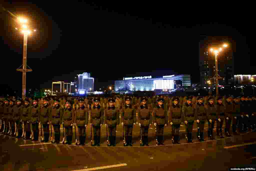 Belarusian honor guards stand to attention.