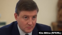 Pskov Governor Andrei Turchak was one of the Russian officials singled out for criticism by a pro-Kremlin daily. 