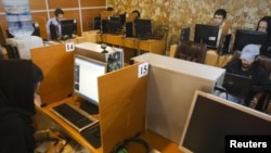 An Internet cafe in Tehran