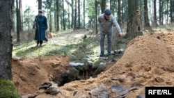 Vandals attacked graves in the Kurapaty area outside Minsk.