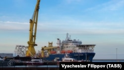 Russia's Akademic Chersky pipe-laying vessel in Germany's Mukran Port on May 30.