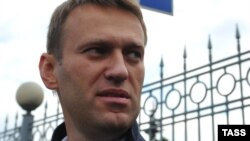 Opposition leader Aleksei Navalny has filed a lawsuit contesting the results of the Moscow mayoral election.