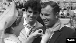 Yury Gagarin (right) and fellow soviet cosmonaut Herman Titov visit Artek Pioneer Camp in Crimea in 1961.