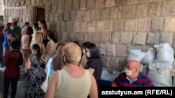 Teachers lining up to undergo coronavirus tests in Yerevan on September 11.