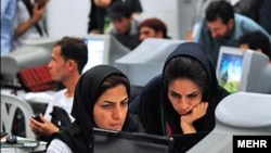 Browsing is not so easy in Iran, which has one of the world's toughest Internet censorship regimes. (illustrative photo)