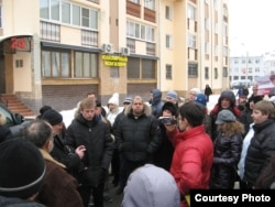 Urlashov (fourth from left) campaigning earlier this month