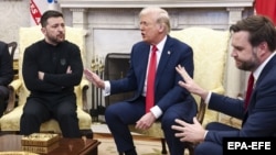 Ukrainian President Volodymyr Zelenskyy (left), US President Donald Trump, and US Vice President JD Vance stand off at the White House on February 28.