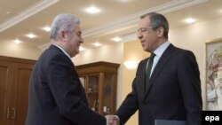 Russian Foreign Minister Sergei Lavrov arrived in Chisinau bearing political gifts. Is President Vladimir Voronin willing to reciprocate?