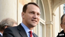 Where will Poland's Radoslaw Sikorski wind up?