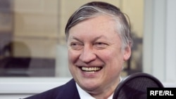 Anatoly Karpov: "I don't know from where, but my rivals have a lot of resources at their disposal."