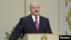 The government of Belarusian President Alyaksandr Lukashenka now faces strengthened U.S. sanctions.