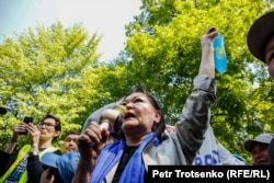 A demonstration against the presidential election in Almaty on May 1, which prompted the government to shut down the Internet in Kazakhstan.