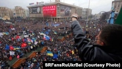 Opposition "Euromaidan" protesters or "євромайданівці," as they are known in Ukraine.