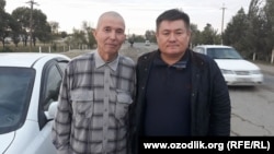 Uzbek journalist Salijon Abdurahmonov (left) with human rights activist Abdurahmon Tashanov upon his release from prison on October 4. 