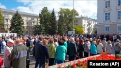 People gather in Sarov for the funerals of five Russian nuclear engineers killed by an explosion in Nyonoksa on August 12.