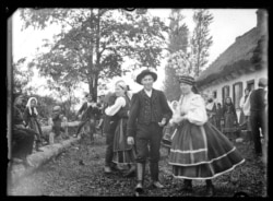 A wedding celebration in a Polish village in 1920.