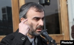 Opposition leader Zhirayr Sefilian (file photo)