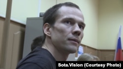 Russian activist Ildar Dadin claimed in a letter to his wife that he had been tortured and threatened while serving his 2 1/2-year sentence for participating in unsanctioned protests (file photo).