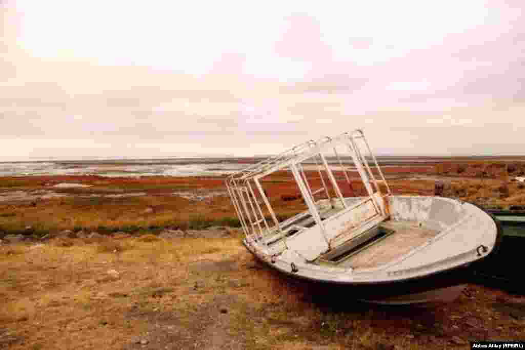 Stranded boats line what used to be the lake&rsquo;s shores some 6 kilometers from the nearest water.