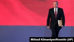 Russian President Vladimir Putin used a major preelection speech to present an array of advanced weapons -- many of them nuclear-capable -- that he claims usher in a new international era.