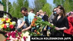 Victims Of School Shooting In Kazan Buried