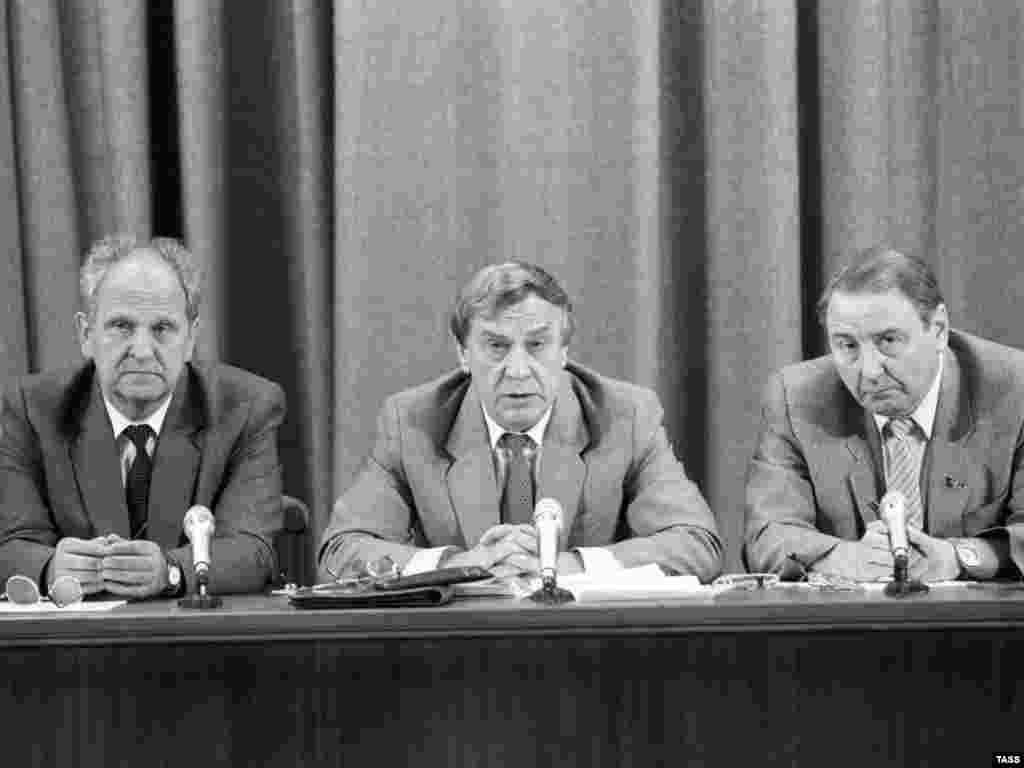 Some of the so-called "Gang of Eight" coup plotters: Gennady Yanayev (center) declared himself acting Soviet president.