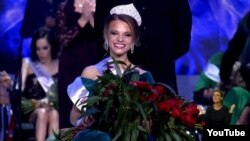 Alyaksandra Chychykava is Miss Wheelchair World 2017.