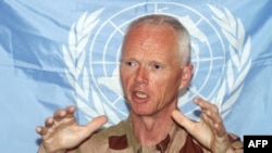 UN observer mission chief in Syria, Major General Robert Mood says monitors committed to staying in Syria.