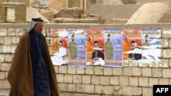 Iraqis are preparing to go to the polls on January 31.