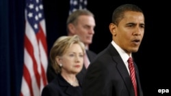 Barack Obama (right) and his future foreign-policy team, Hillary Clinton and General James Jones, will have much to do in South Asia.